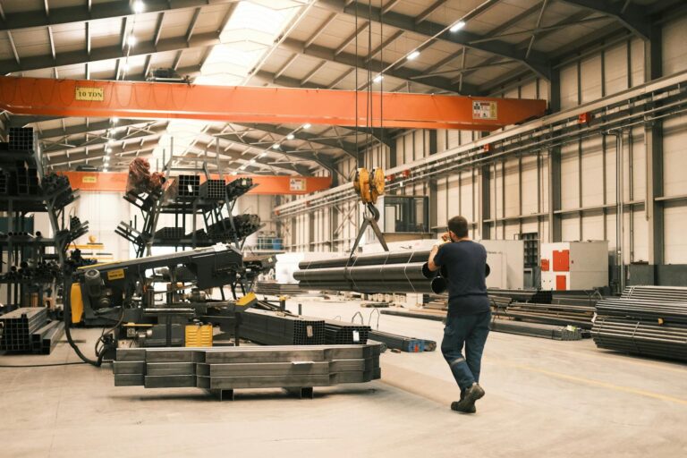 Interior of an industrial warehouse in Konya, Türkiye, showcasing heavy machinery and metalwork.